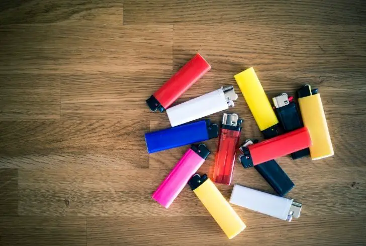 colorful-lighters